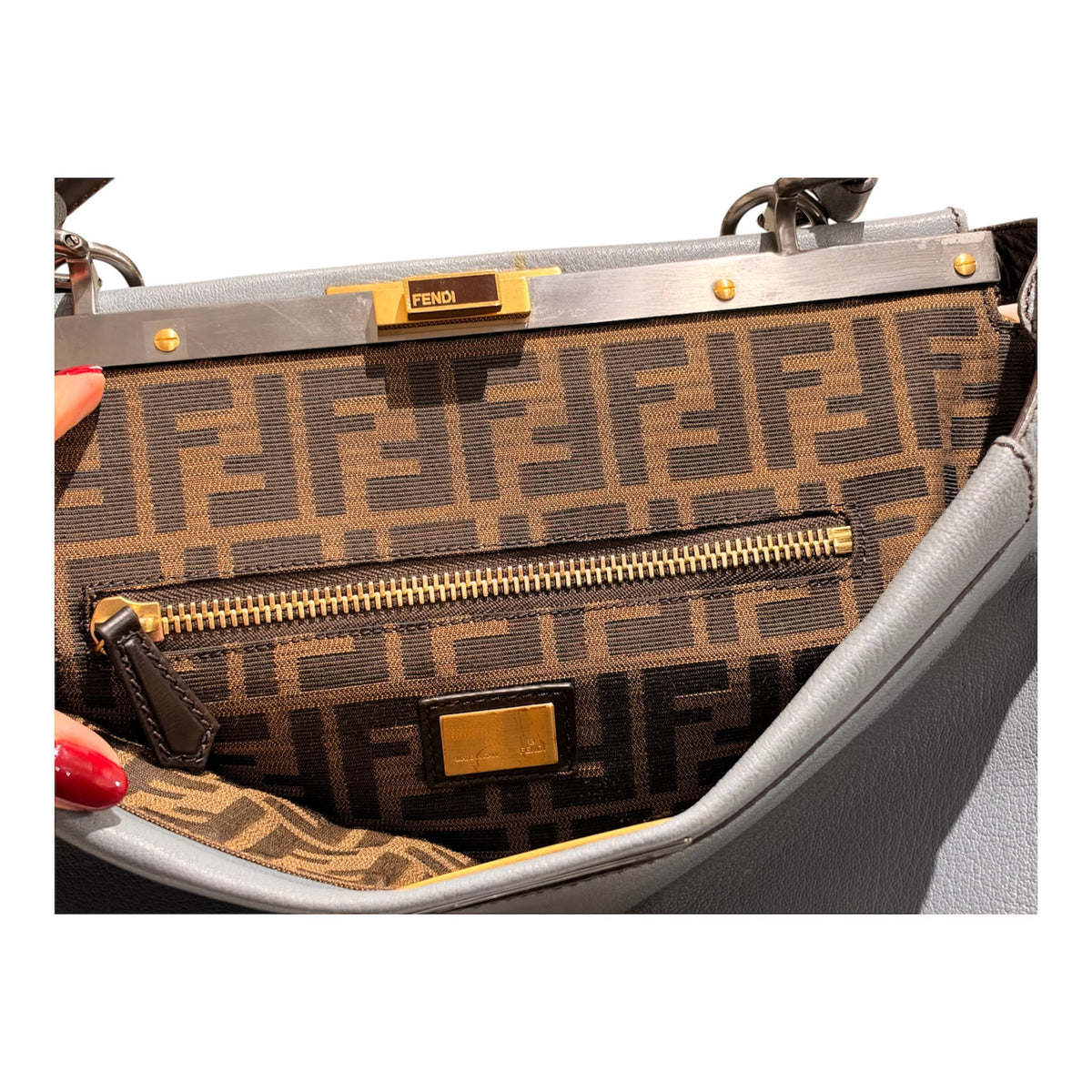 FENDI PEEKABOO ICONIC LARGE