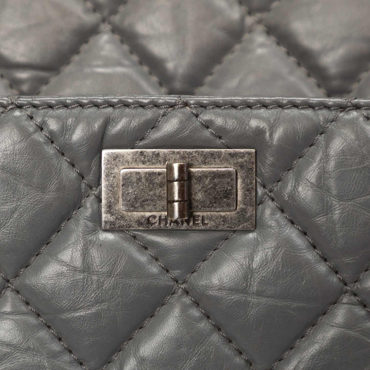 BORSA CHANEL REISSUE 2.55