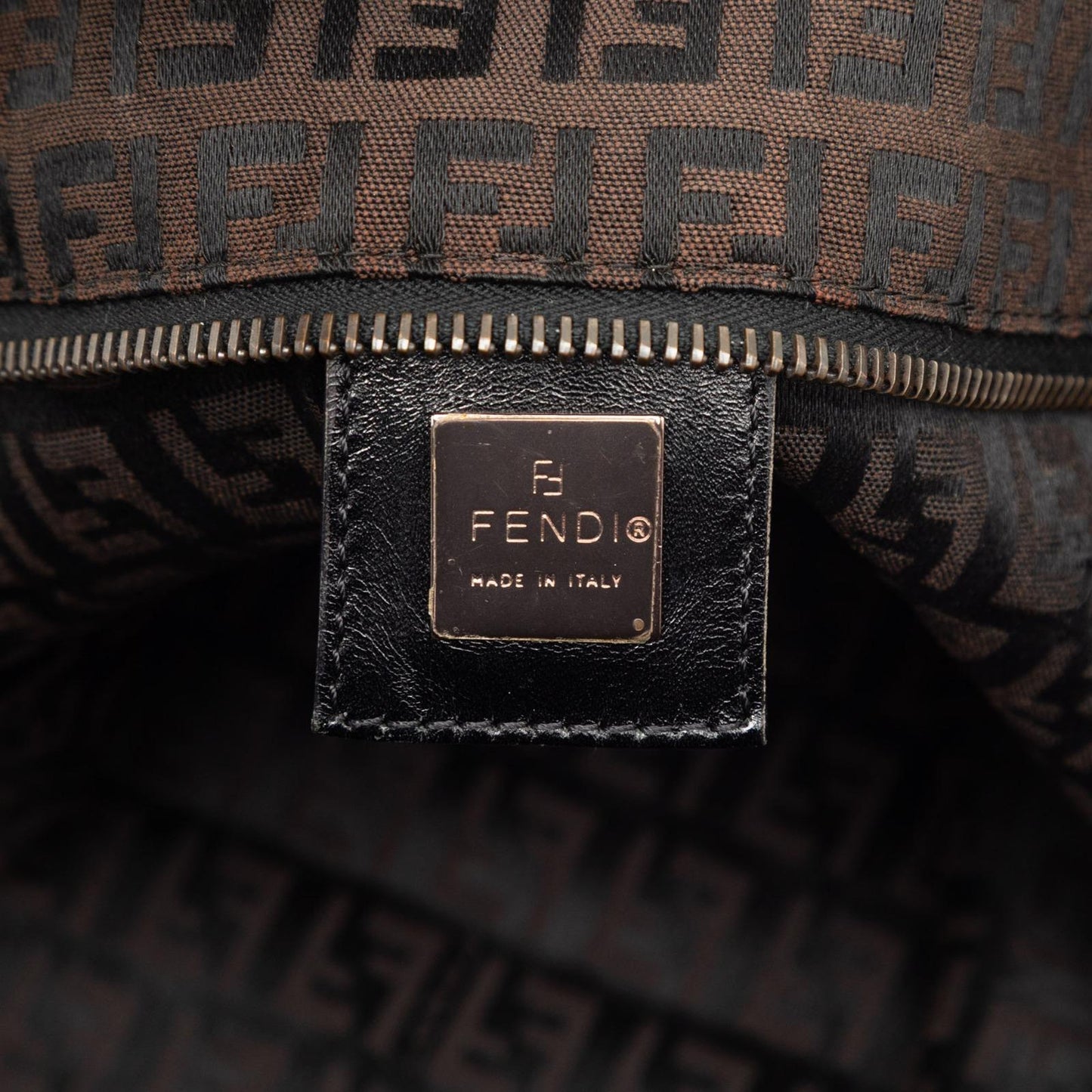 BORSA TOTE FENDI IN TELA ZUCCHINO