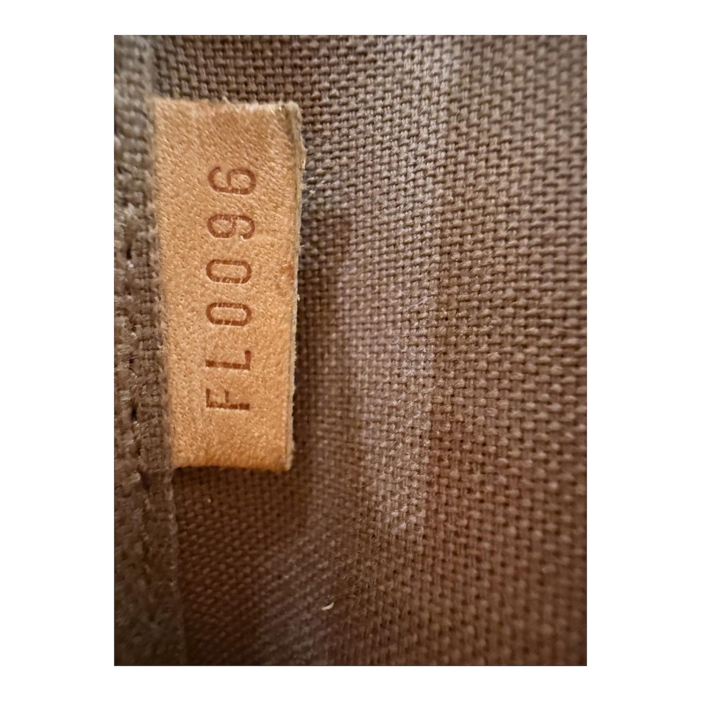 POCHETTE ACCESSORIES LOUIS VUITTON