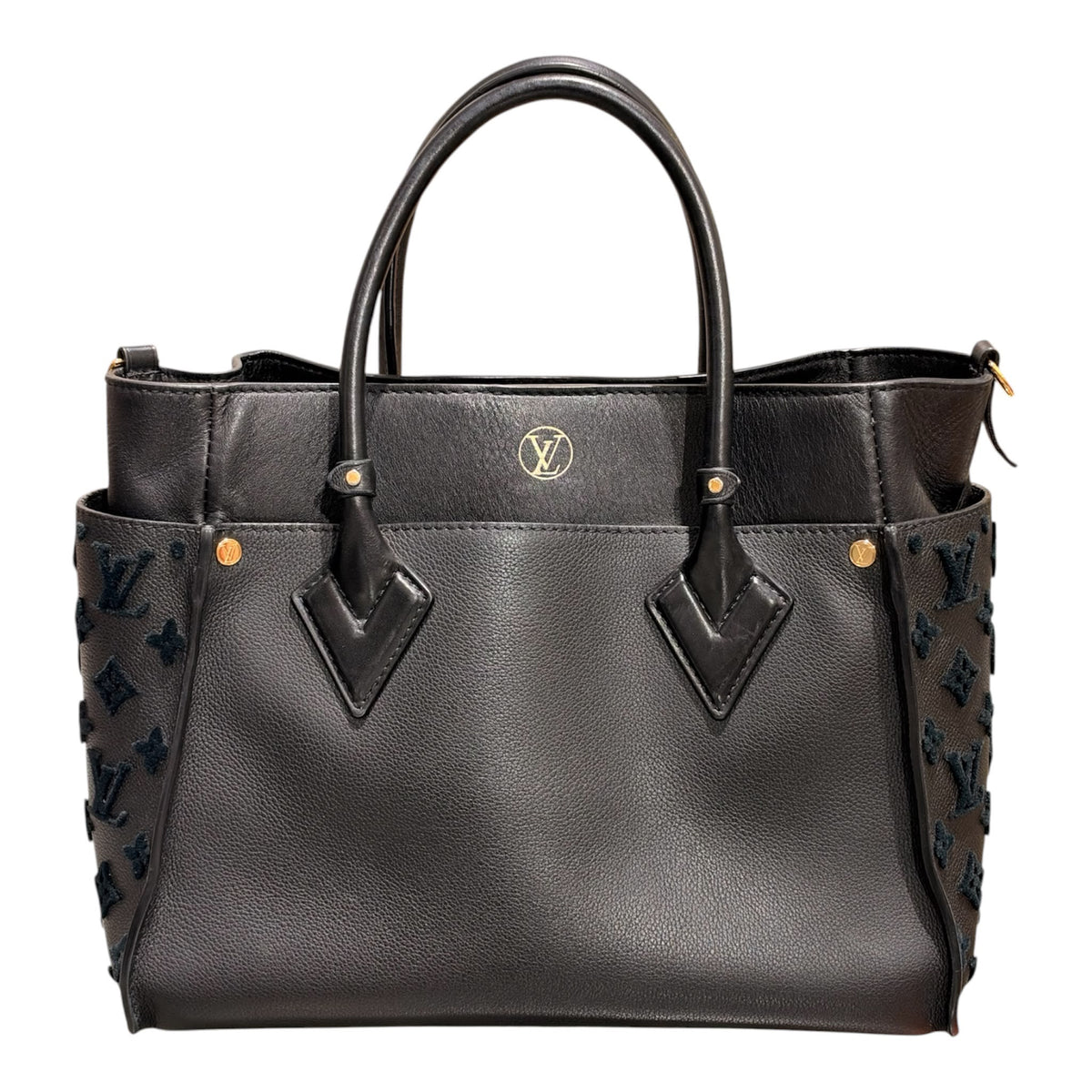 LOUIS VUITTON "ON MY SIDE" MM
