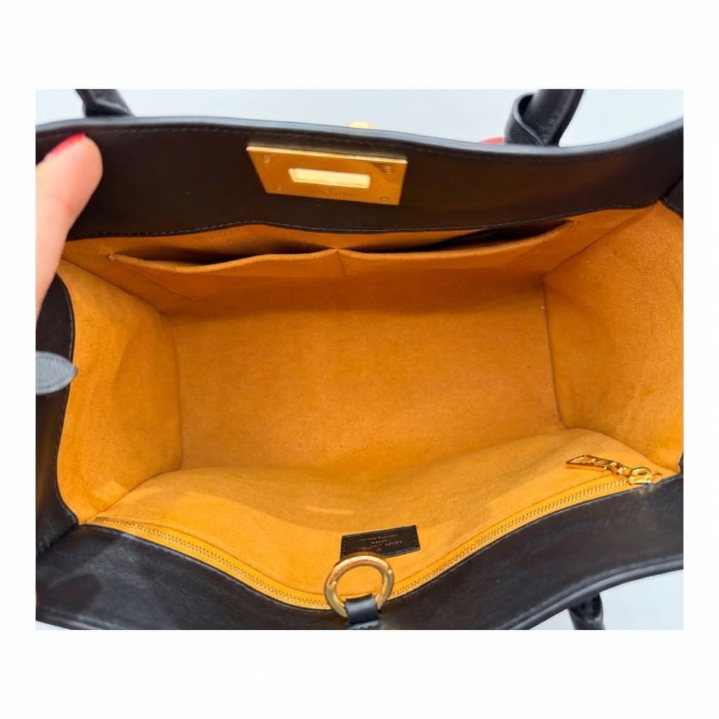 LOUIS VUITTON "ON MY SIDE" MM